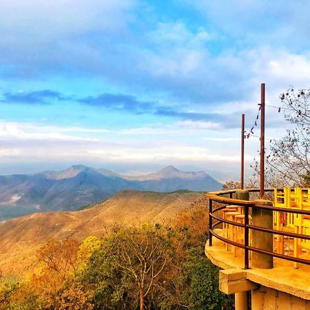Altamira Antigua Ngoại thất bức ảnh